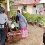 Upaya Menjaga Kamtibmas, Polsek Setia Bakti Sambangi Warga dan Sampaikan Himbauan Keamanan Saat Laksanakan Patroli